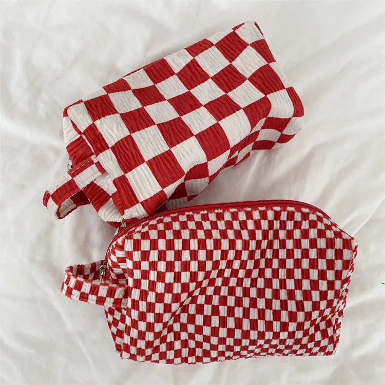 checkered-woven-pouch (3)